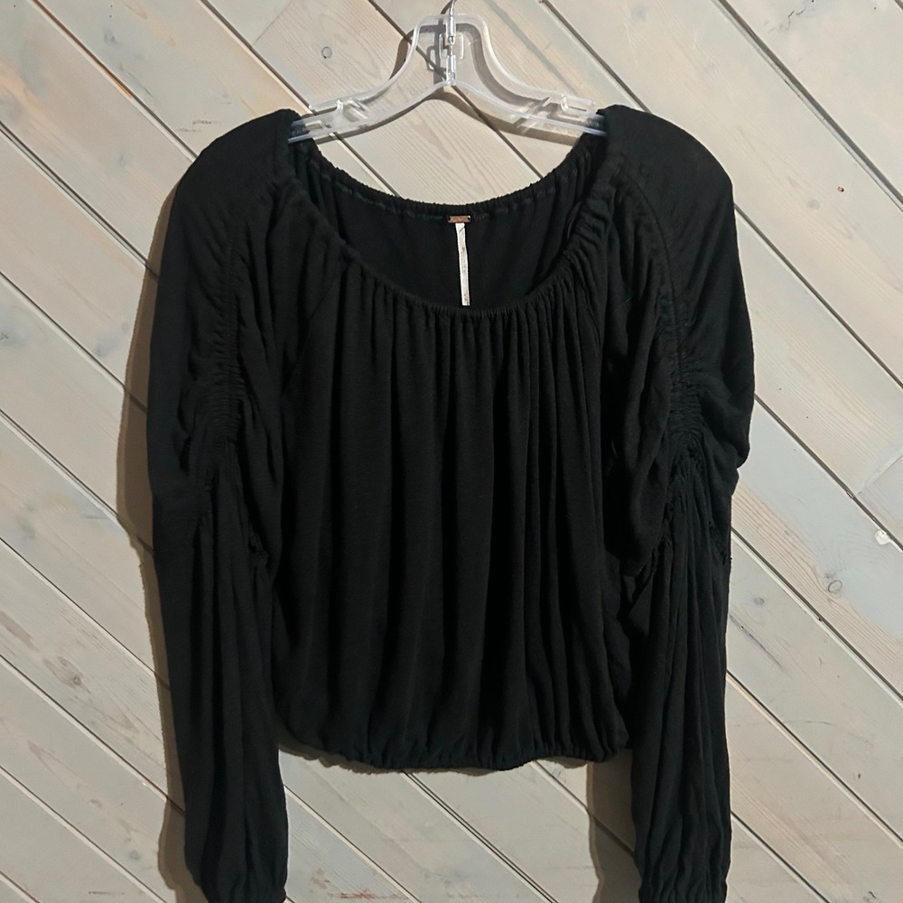 Free People Black Long Sleeve Ruched Sleeve Crop Top Blouse Size M